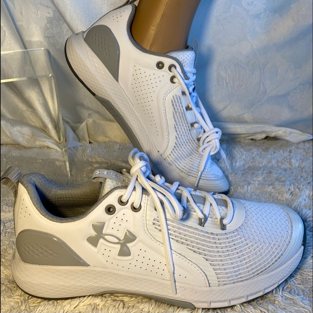 UNDER ARMOUR CHARGED COMMIT TR 3 ATHLETIC SNEAKERS